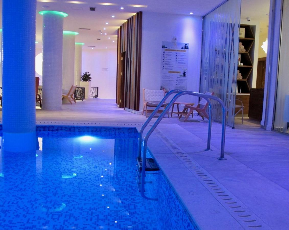 Apart Hotel Kalamper バール エクステリア 写真